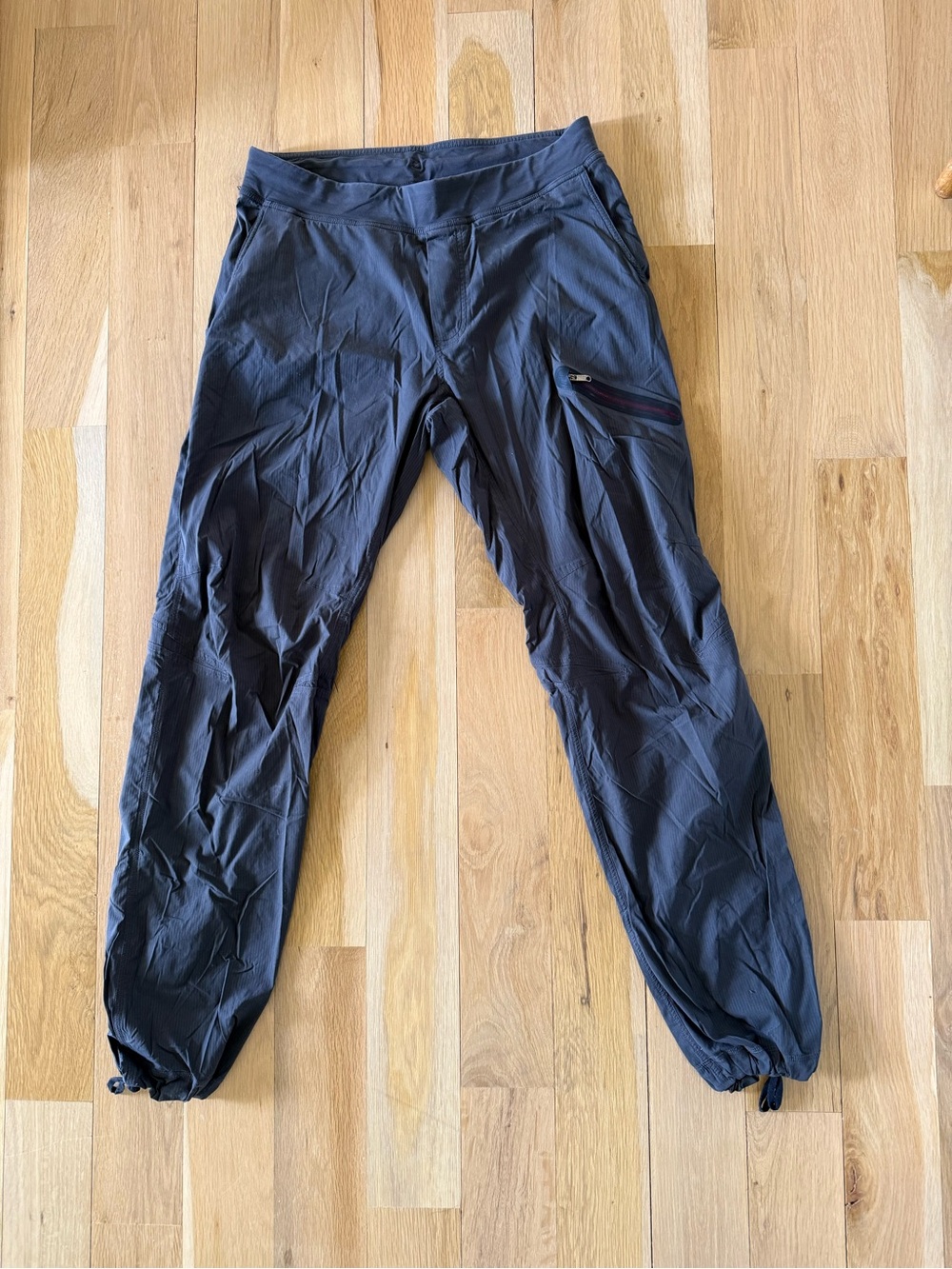 Men’s Lululemon Black Windbreaker Joggers